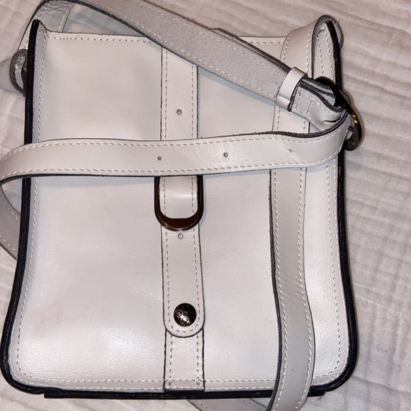 Patricia Nash - Picture 12 of 12